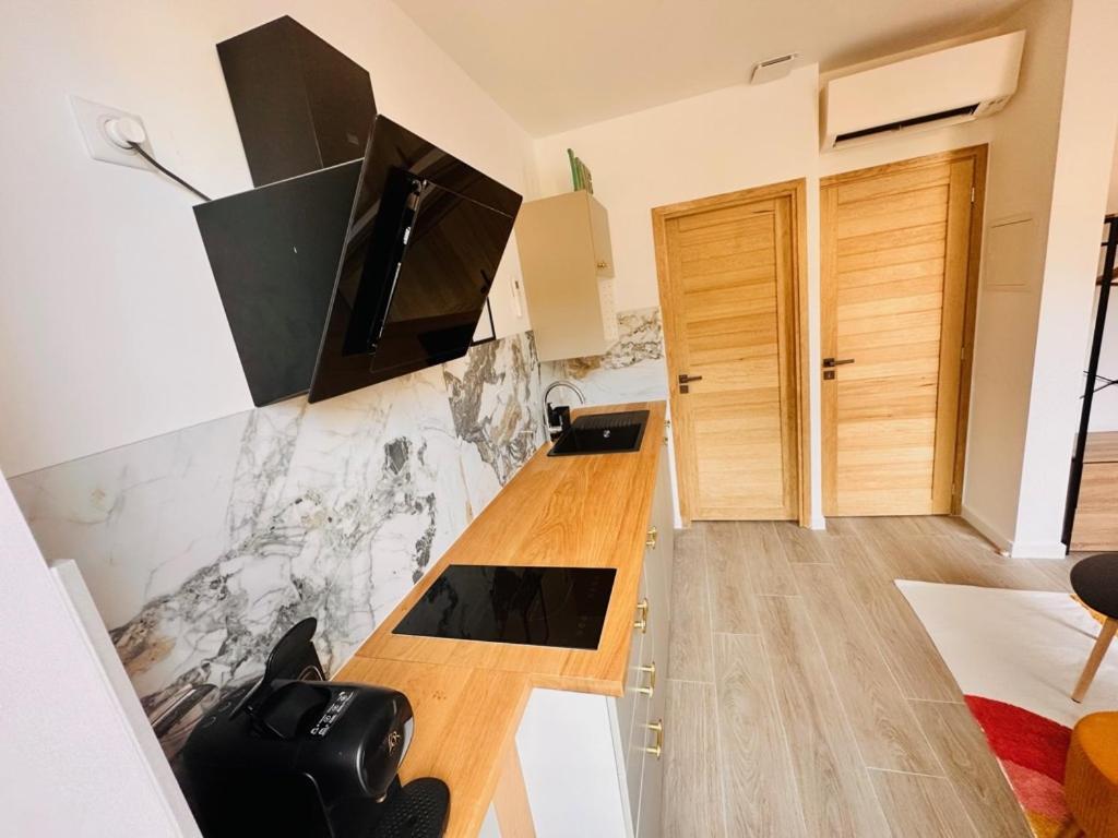 Les Appartements De Nana 6 - Studio Hypercentre, Rue Meynadier, Palais & Plage, Clim, Wifi Cannes Dış mekan fotoğraf